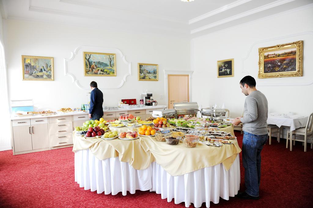 Hotel Victory Pristina Buitenkant foto