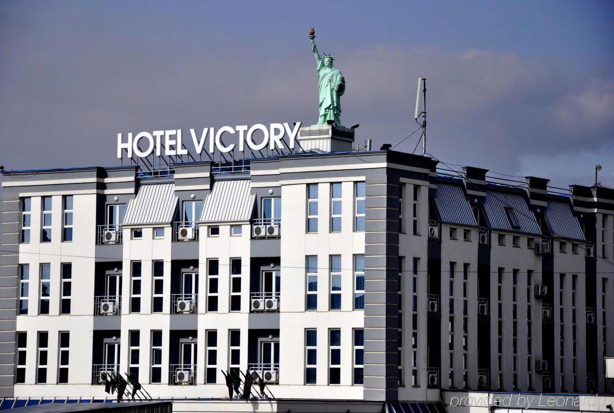 Hotel Victory Pristina Buitenkant foto