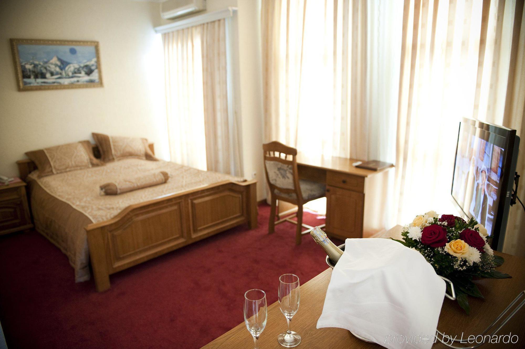 Hotel Victory Pristina Kamer foto
